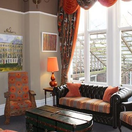 The Wyastone Hotel Cheltenham Bagian luar foto